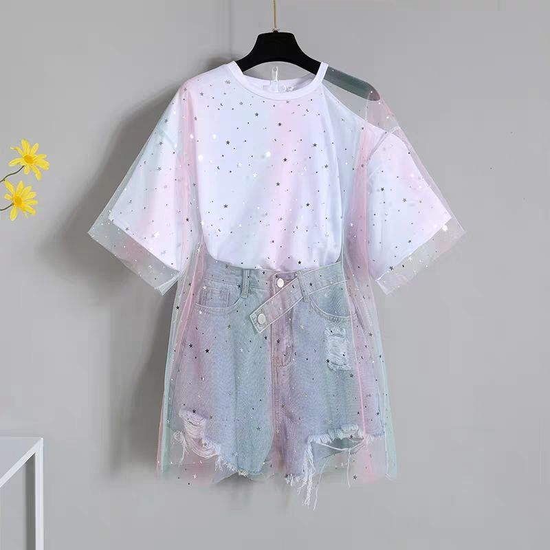 Versatile Youthful T-Shirt and Denim Shorts Set