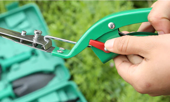 10-Piece Gardening Tool Set with Shovel, Rake, Shears