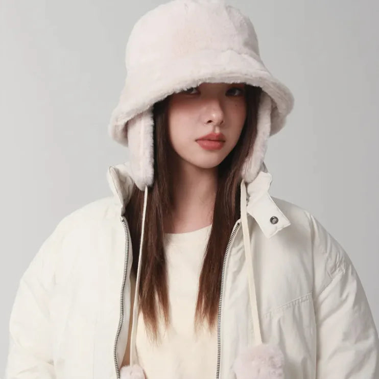 Plush Fleece-Lined Women's Winter Hat with Removable Earmuffs