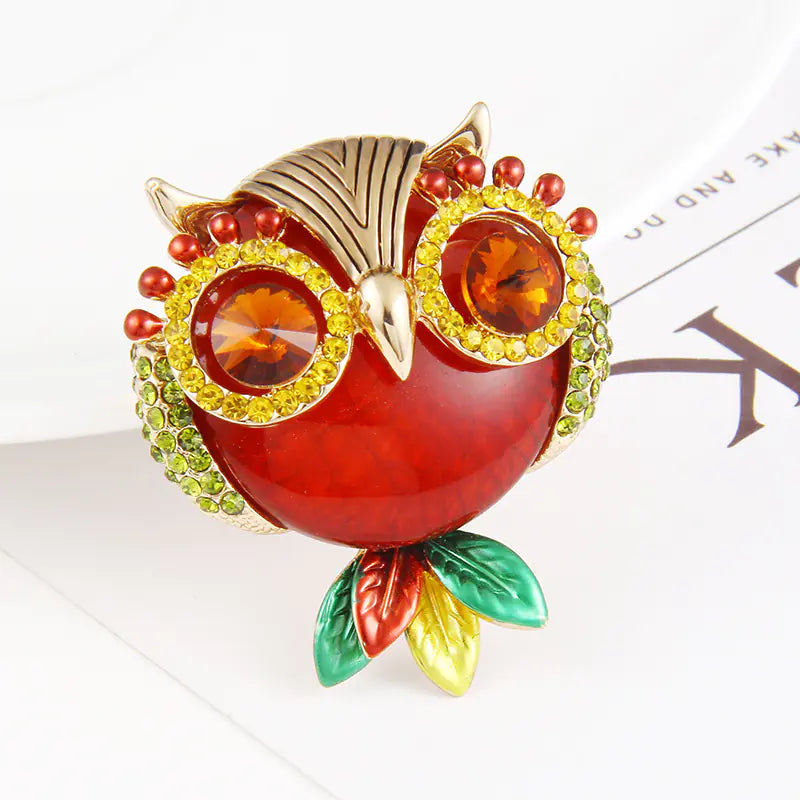 Fashionable Leaf Brooch with Rhinestones and Owl Design