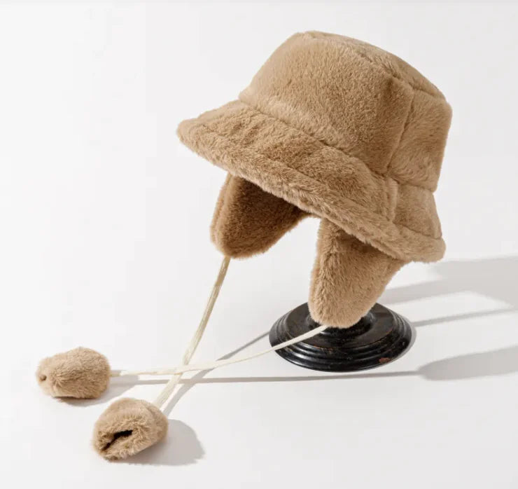 Plush Fleece-Lined Women's Winter Hat with Removable Earmuffs