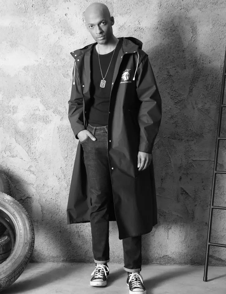 Men's Outdoor Raincoat for Hiking and Activities