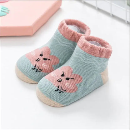 Baby Floor Socks for Kids - Dispensing Design