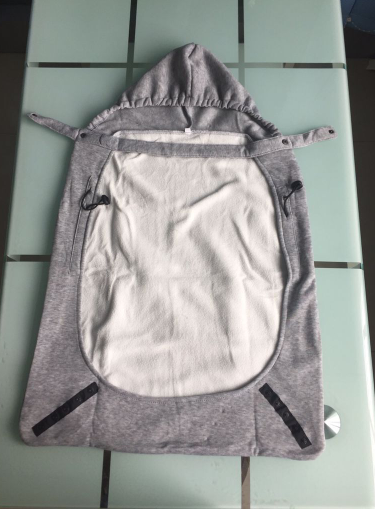 Fashionable Multifunctional Baby Carrier and Wrap