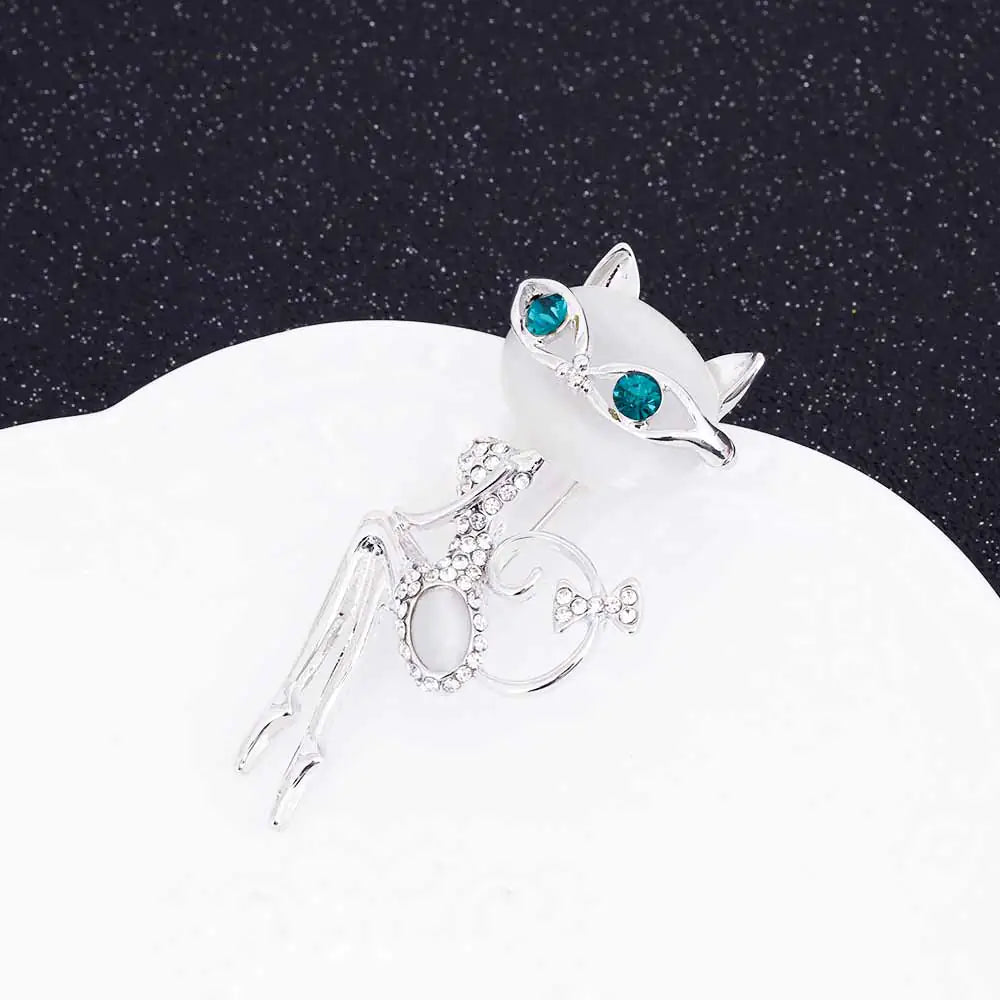 Cat Eye Stone Brooch - Elegant Korean Crystal Pin