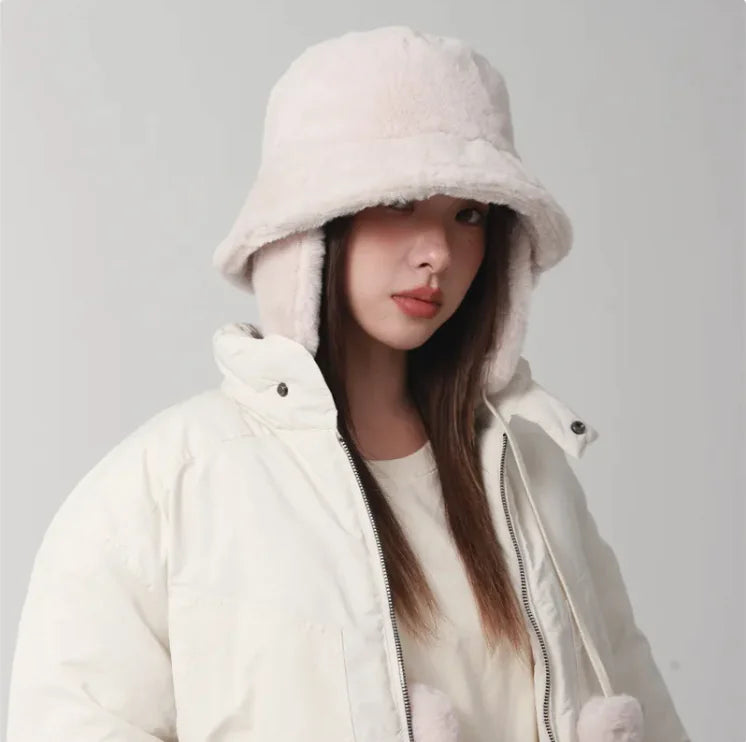 Plush Fleece-Lined Women's Winter Hat with Removable Earmuffs